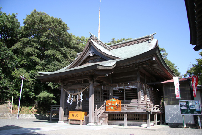 高松神社　拝殿
